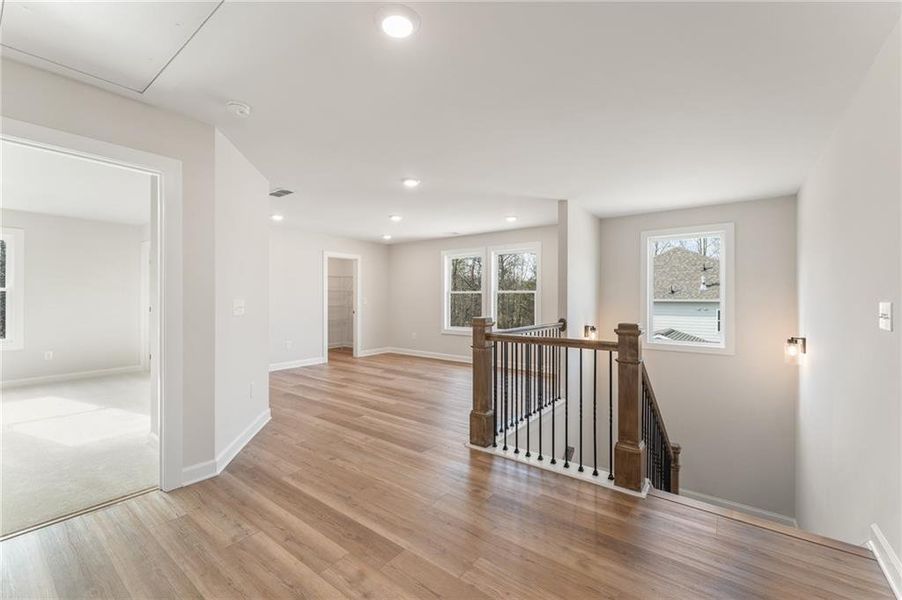 Spacious, unfurnished interior of a new home in , Marietta (Image 22).