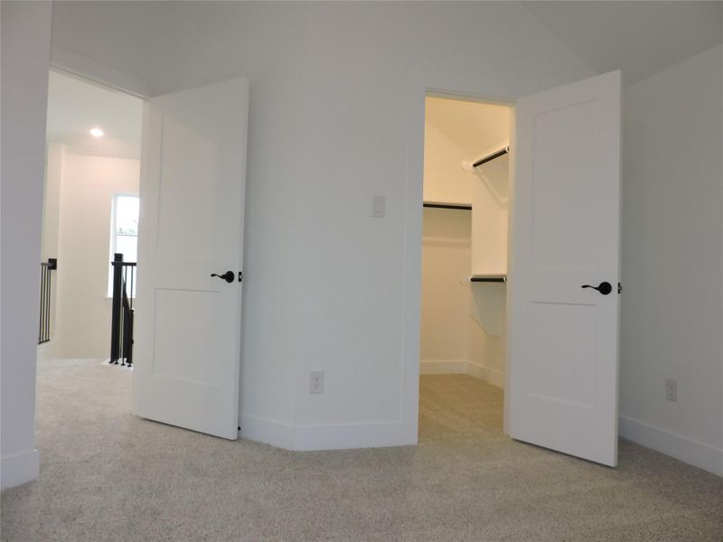 2nd bedroom upstairs all with walk in closets