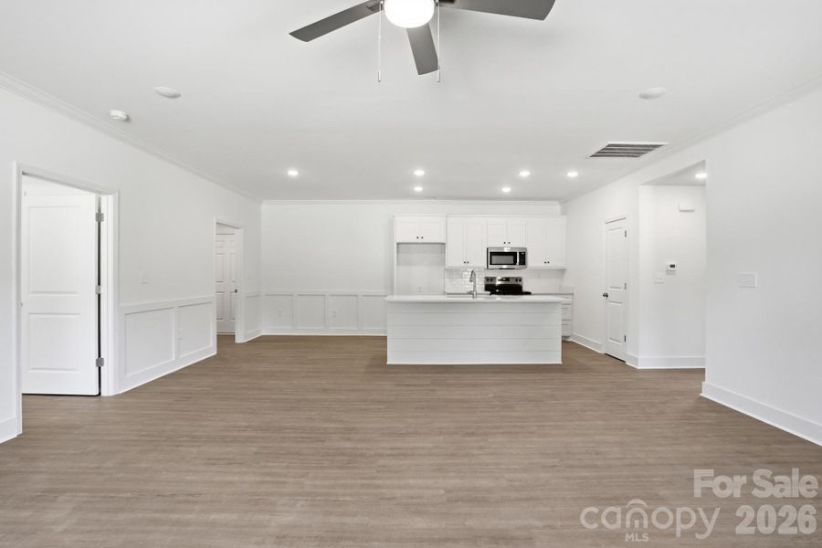Spacious, unfurnished interior of a new home in , Rock Hill (Image 15).