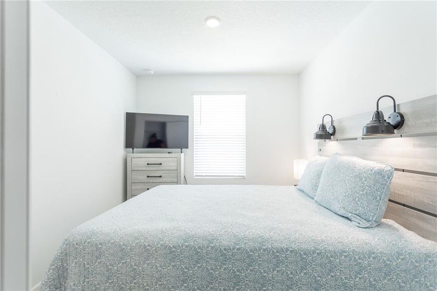 Furnished interior view inside a new home in , Sarasota (Image 52).