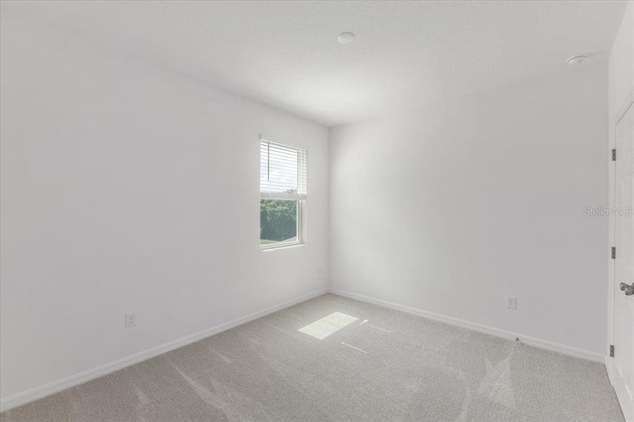 Spacious, unfurnished interior of a new home in Leela Reserve, Tavares (Image 6).