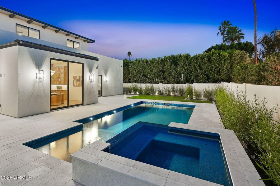 Heated pool/spa Heated pool/spa