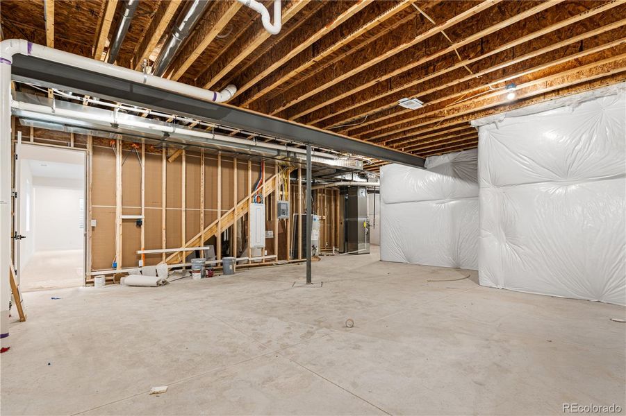 Image 29 of a home in Reflection at Solstice.