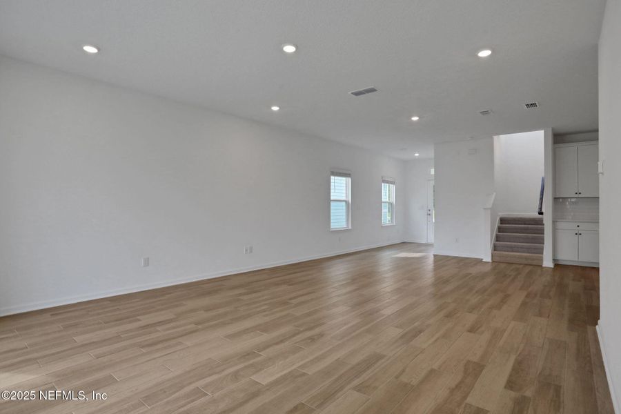 Spacious, unfurnished interior of a new home in TrailMark, St. Augustine (Image 36).