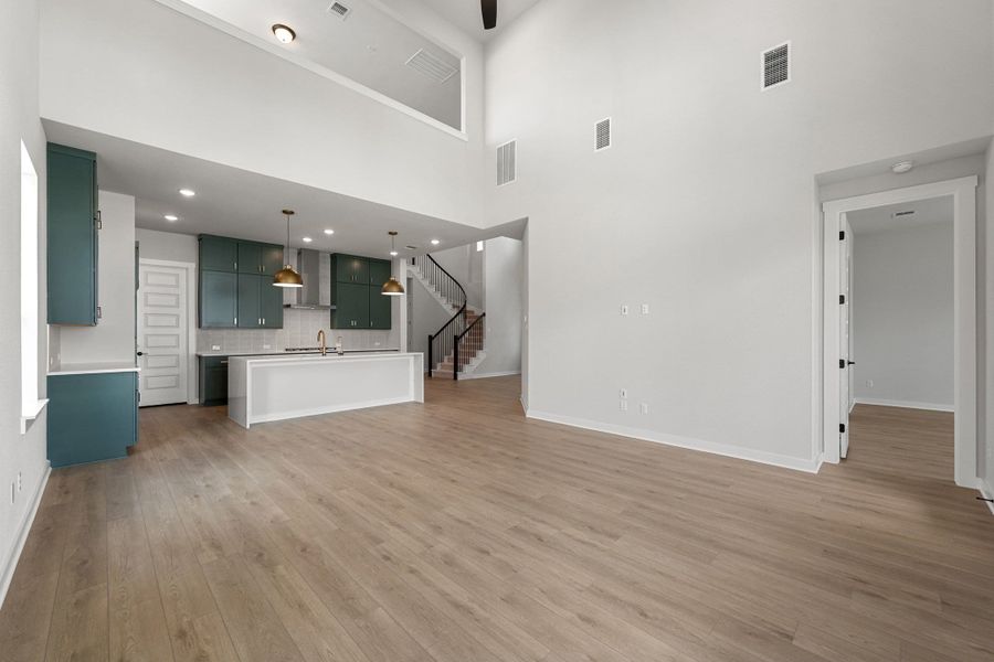 Spacious, unfurnished interior of a new home in Park Central, Georgetown (Image 24).