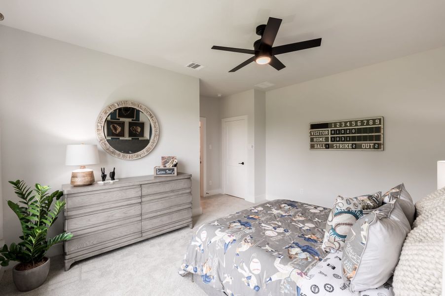 Image 64 representing the Meritage by Tri Pointe Homes in Legacy Grove, Montgomery, TX.