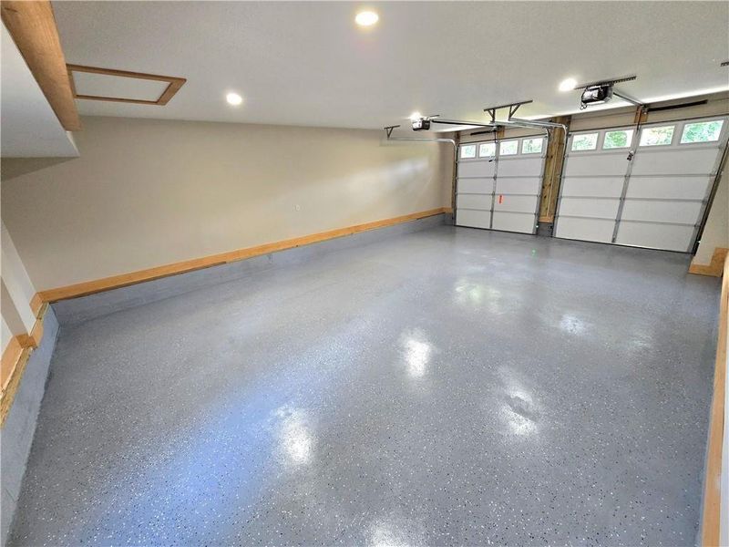 Spacious, unfurnished interior of a new home in , McCaysville (Image 11).