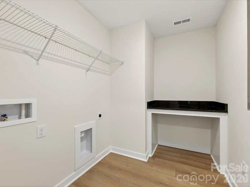 Spacious, unfurnished interior of a new home in Westview Towns, Waxhaw (Image 12).
