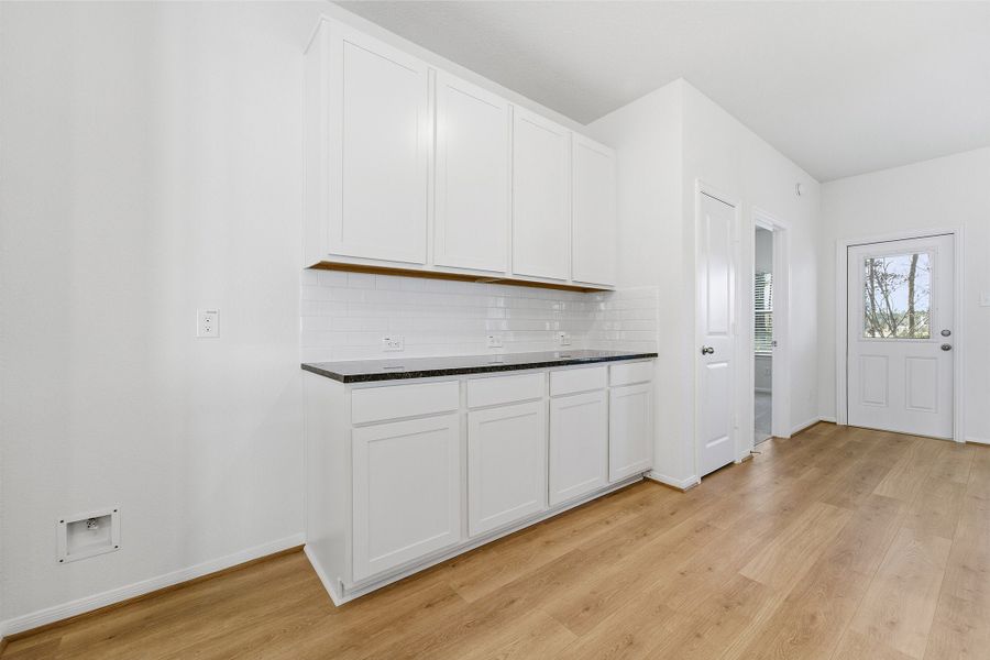 Furnished interior view inside a new home in Magnolia Springs, Montgomery (Image 10).
