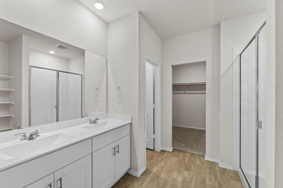 Furnished interior view inside a new home in Bollinger, Maxwell (Image 12).