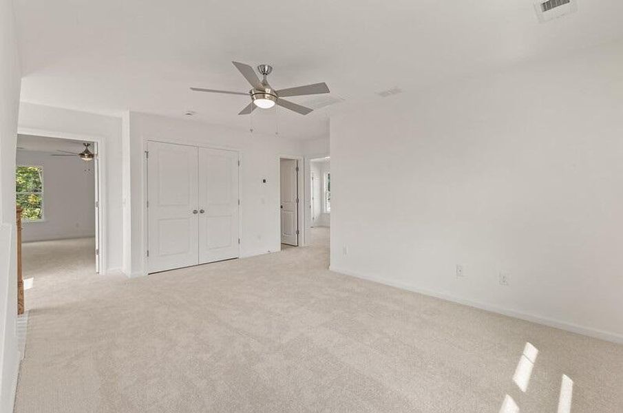 Spacious, unfurnished interior of a new home in Parker's Preserve, Ridgeville (Image 18). Spacious, unfurnished interior of a new home in Parker's Preserve, Ridgeville (Image 18).