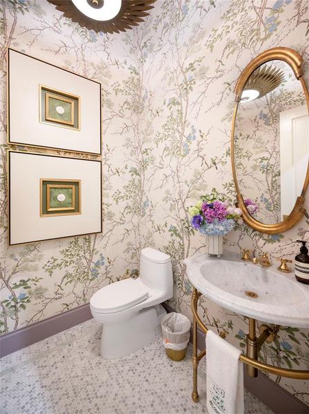 Furnished interior view inside a new home in , Southlake (Image 16).