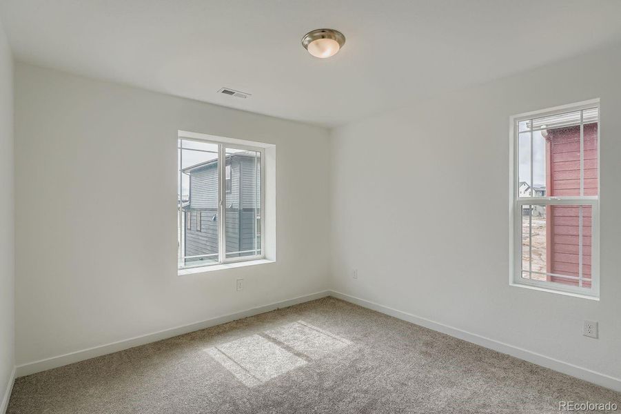 Spacious, unfurnished interior of a new home in Sterling Ranch: The Skyline Collection, Littleton (Image 8).