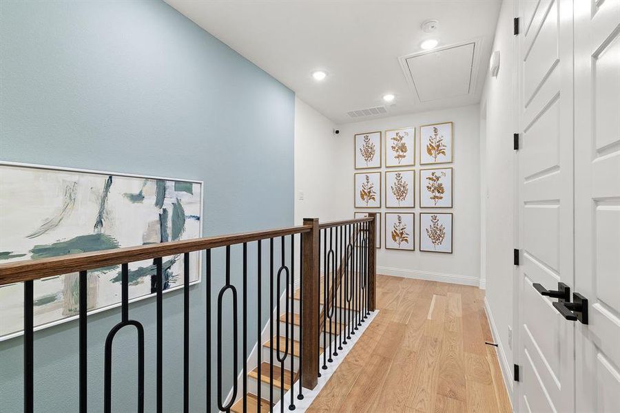 Image 24 of a home in . Image 24 of a home in .