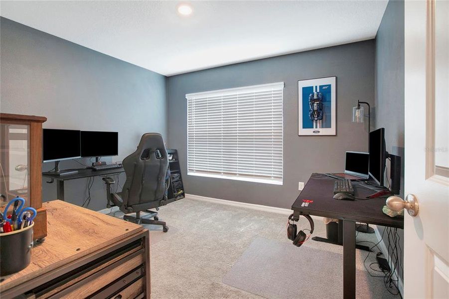 Furnished interior view inside a new home in River Park, Temple Terrace (Image 37).
