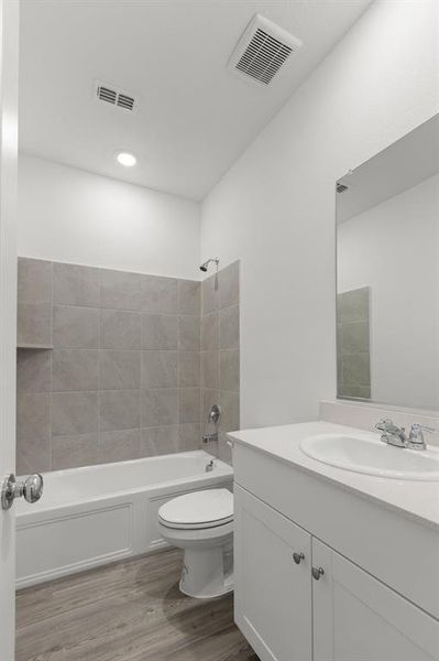 Furnished interior view inside a new home in , McKinney (Image 16).