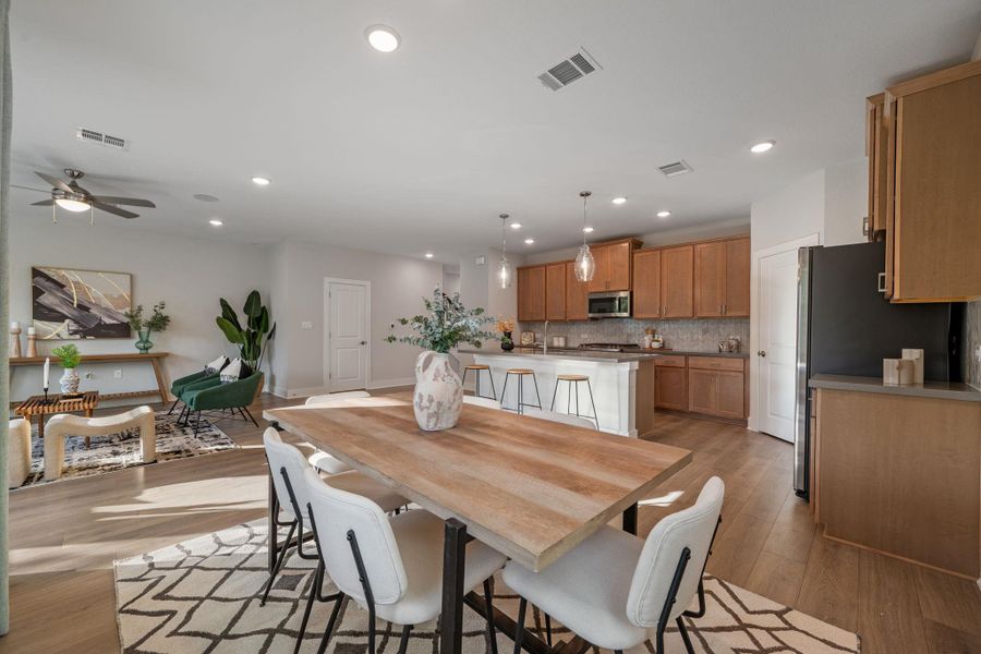 Furnished interior view inside a new home in Sarah's Creek, Pflugerville (Image 17).