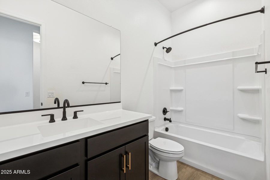 Homesite29-017 Homesite29-017