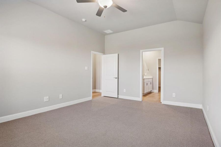 Photo is not of the actual home, but is an inspirational photo of builder’s model home and may depict options, furnishings, and/or decorator features that are not included.