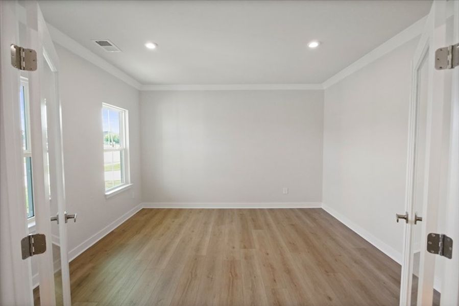 Spacious, unfurnished interior of a new home in Stillwood Farms, Easley (Image 12).