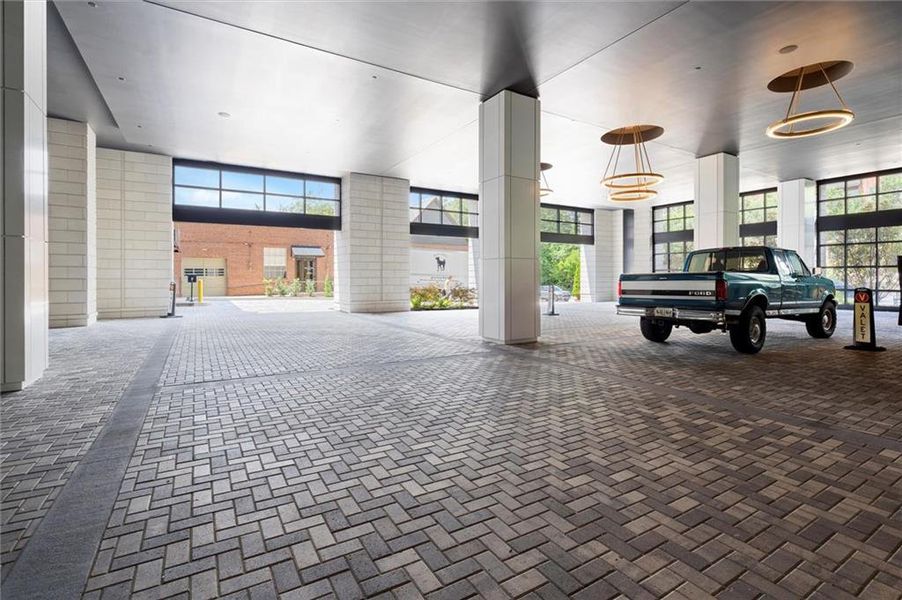 Community amenities in The Dillon Buckhead, Atlanta (Image 56).