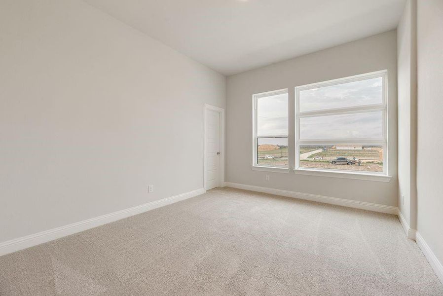 Spacious, unfurnished interior of a new home in Monterra, Fate (Image 31).