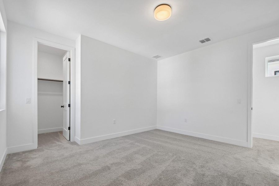 Spacious, unfurnished interior of a new home in Novel, Austin (Image 19). Spacious, unfurnished interior of a new home in Novel, Austin (Image 19).