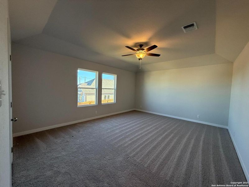 Spacious, unfurnished interior of a new home in The Preserve at the Wilder, Adkins (Image 24). Spacious, unfurnished interior of a new home in The Preserve at the Wilder, Adkins (Image 24).