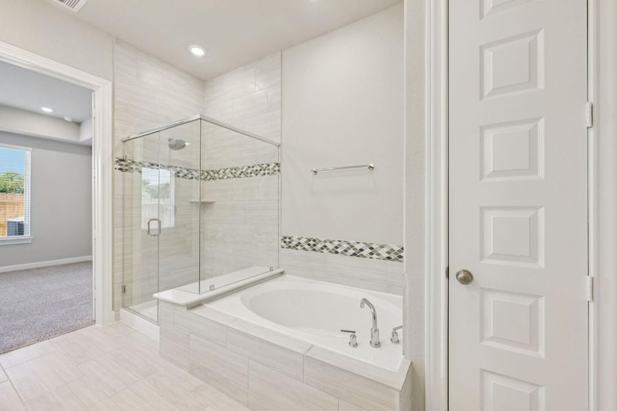 Furnished interior view inside a new home in Kemah Crossing - Luxe Series, Kemah (Image 29).