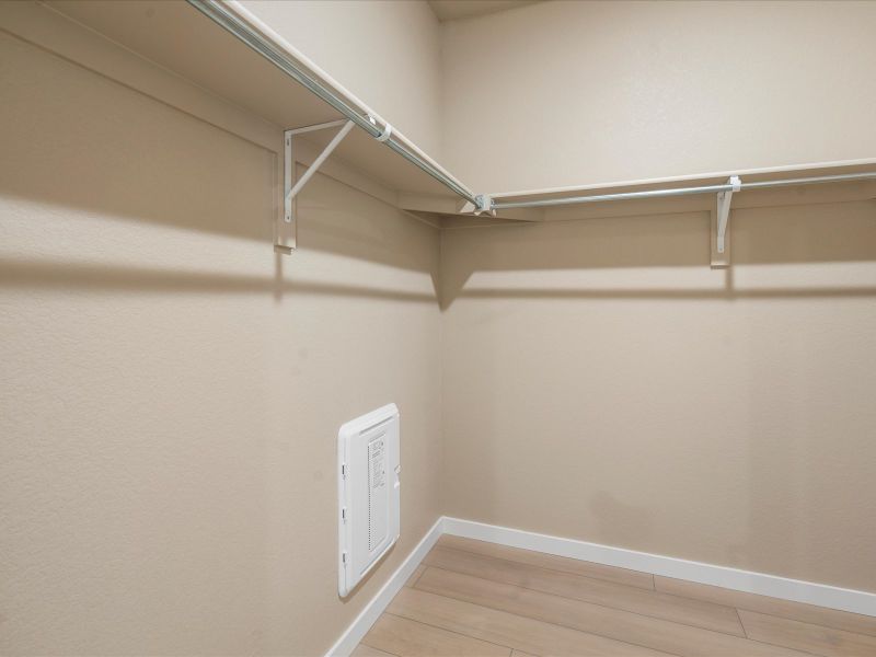 Image 25 of a home in Gateway Commons.