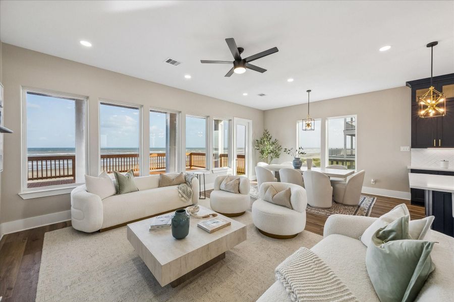 Open concept design offering a seamless flow between kitchen, dining, and living area! Open concept design offering a seamless flow between kitchen, dining, and living area!