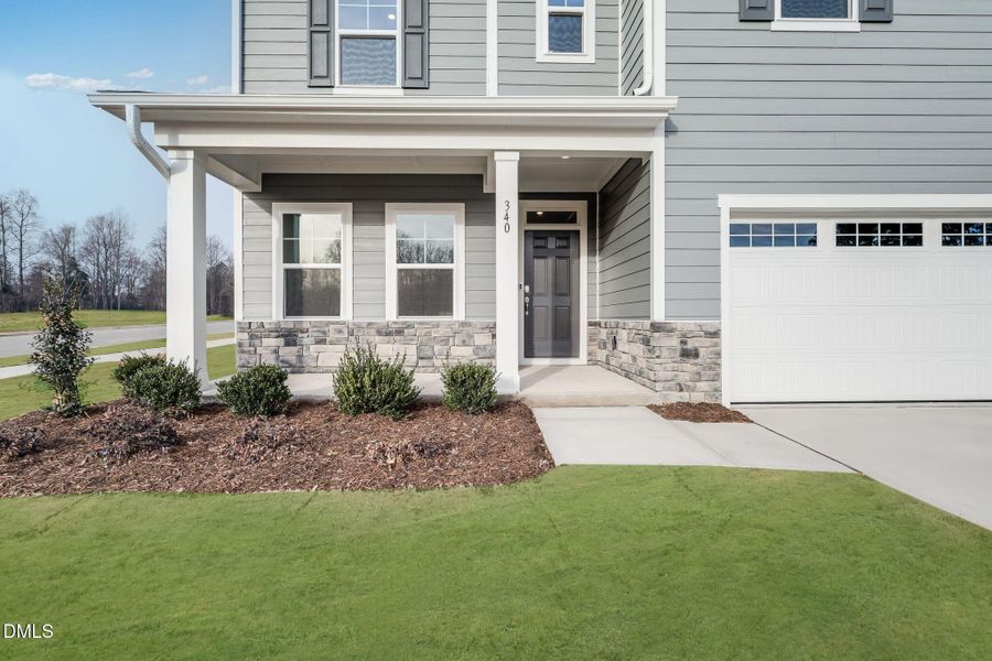 SUN_CaydenCove_Pic_LandrumIII_QMI_153_Fr