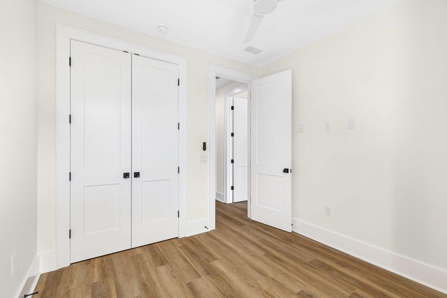 Spacious, unfurnished interior of a new home in , Mount Pleasant (Image 31).