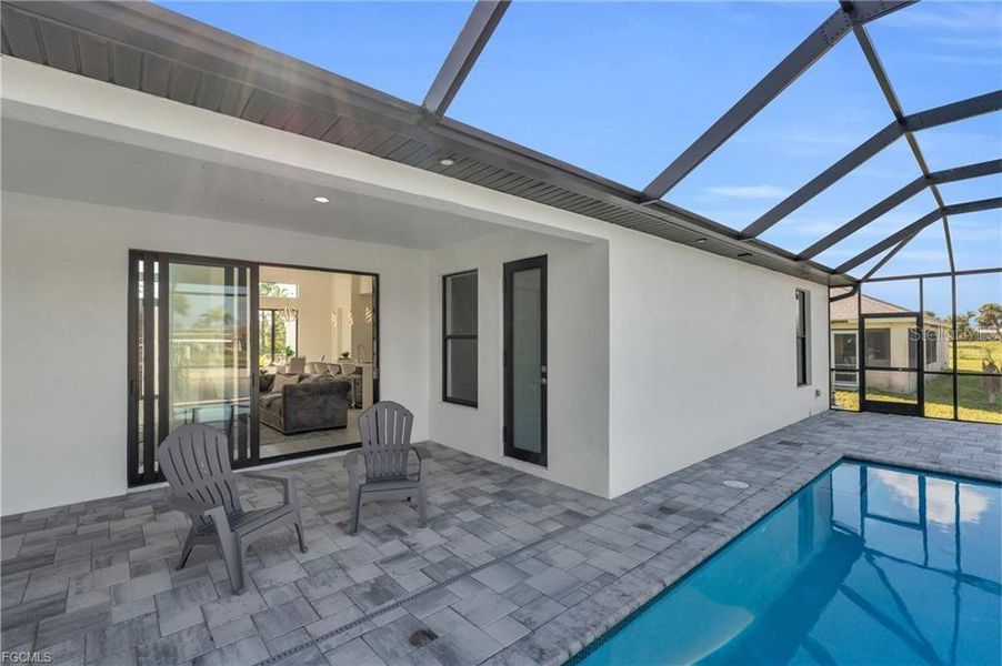 Exterior details and patio area of a home in , Port Charlotte (Image 27).