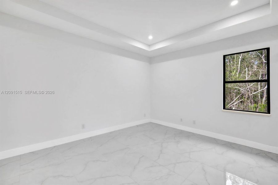 Spacious, unfurnished interior of a new home in , Punta Gorda (Image 14).