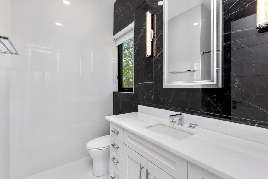 Furnished interior view inside a new home in , Parkland (Image 17).