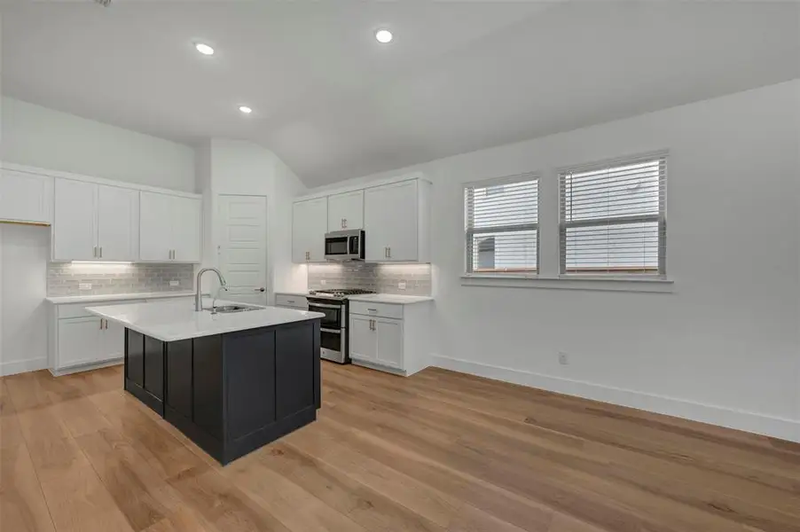 Furnished interior view inside a new home in Aster Park, McKinney (Image 8).