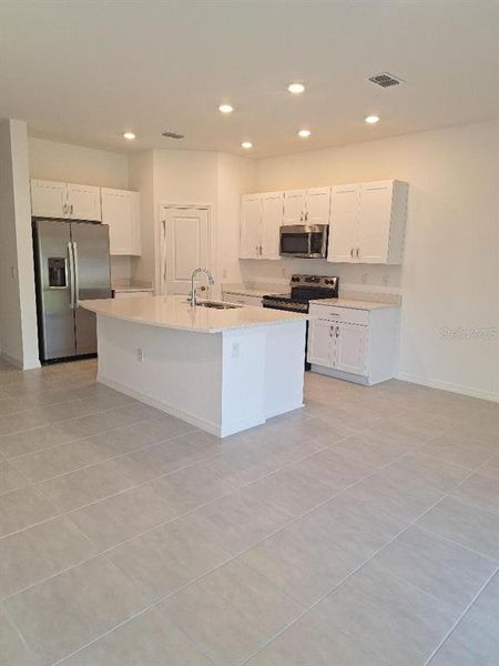 Furnished interior view inside a new home in , Edgewater (Image 15).