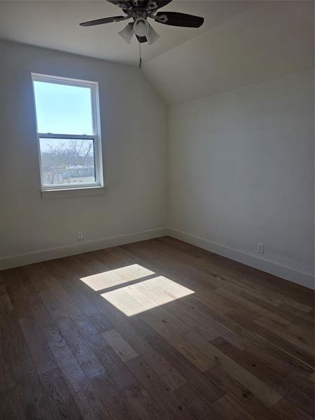 Spacious, unfurnished interior of a new home in , Nocona (Image 11).