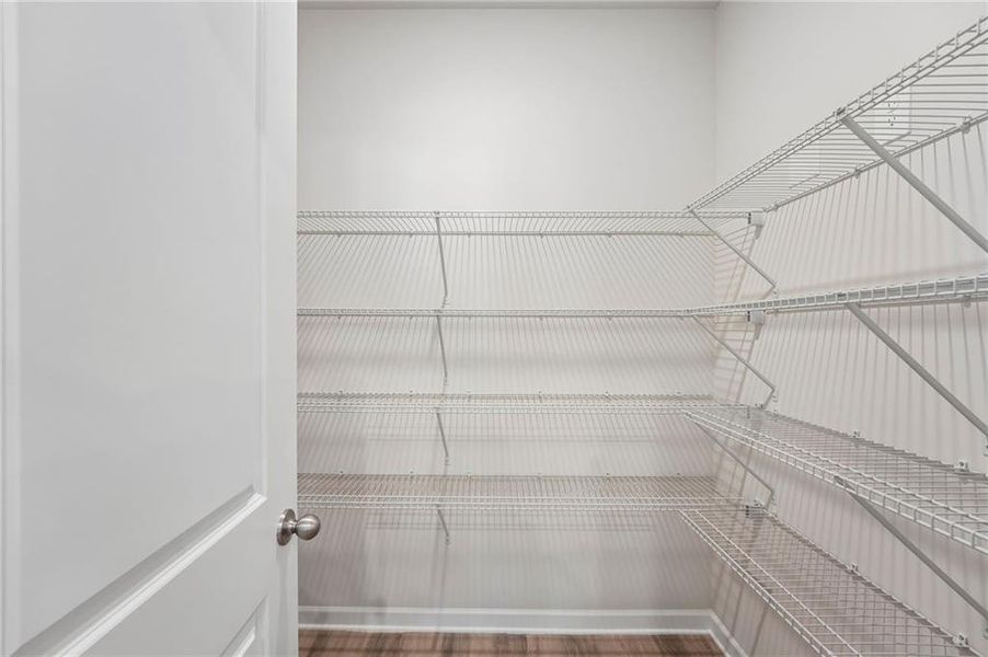 Spacious, unfurnished interior of a new home in Ivey Township, Dallas (Image 56).
