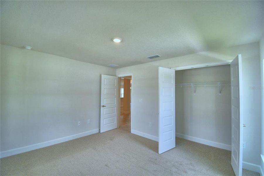 Spacious, unfurnished interior of a new home in Cadence Crossing, Auburndale (Image 19).