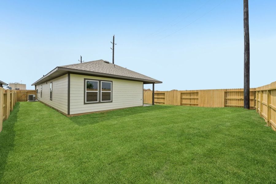 Exterior details and patio area of a home in Azalea, Pattison (Image 19).