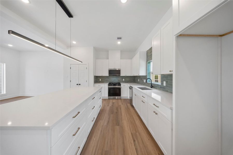 Furnished interior view inside a new home in , Houston (Image 9).
