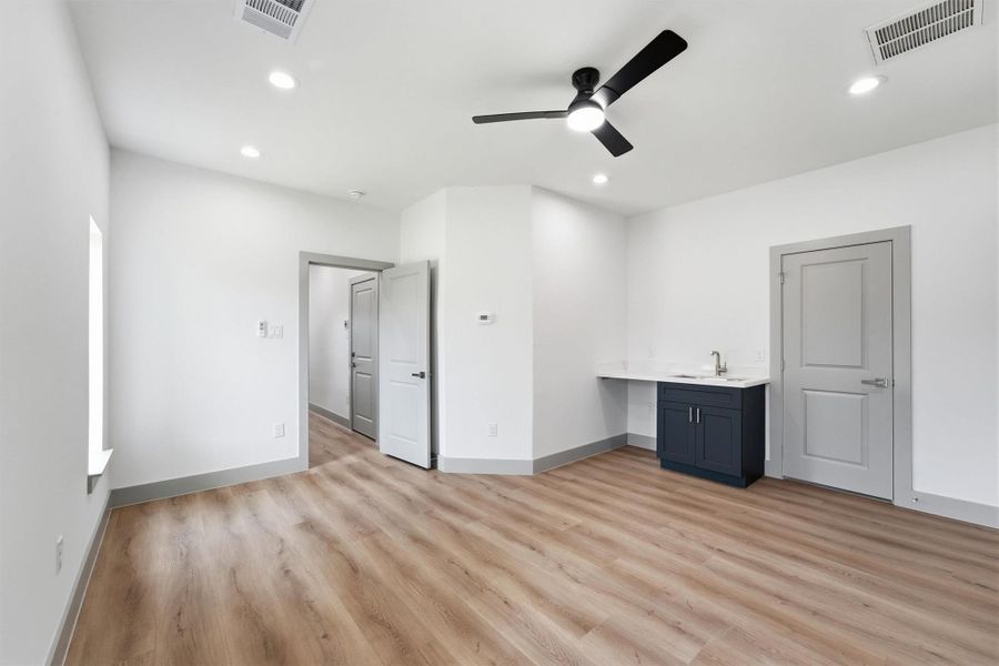 Spacious, unfurnished interior of a new home in , Houston (Image 26). Spacious, unfurnished interior of a new home in , Houston (Image 26).