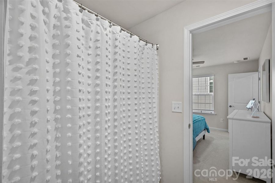 Image 31 of a home in Elizabeth.