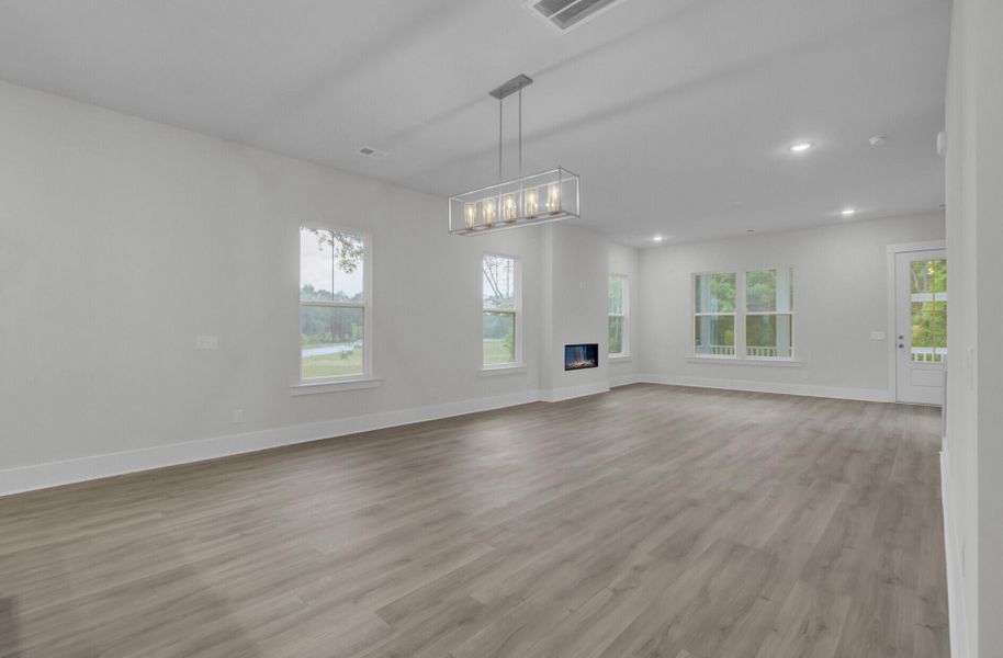 Spacious, unfurnished interior of a new home in Indigo Grove Single Family Homes, Johns Island (Image 18).