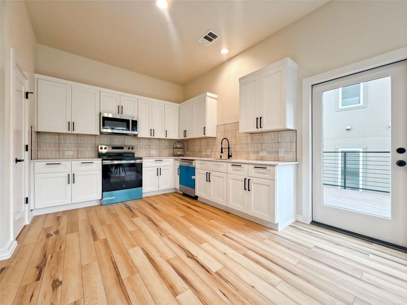 Furnished interior view inside a new home in , Austin (Image 10).