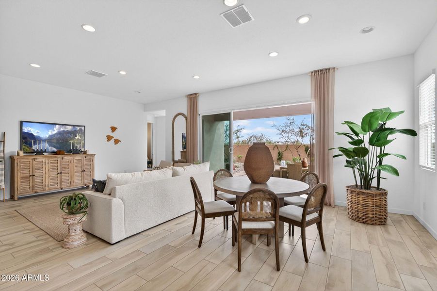 17-web-or-mls-509965 Dutchman Dr