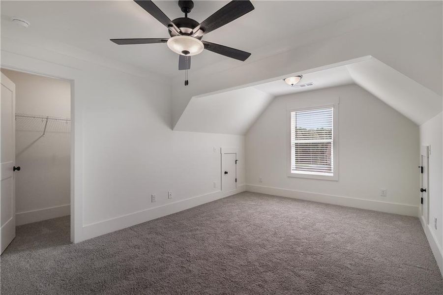 Spacious, unfurnished interior of a new home in Stonegate, Monroe (Image 38).