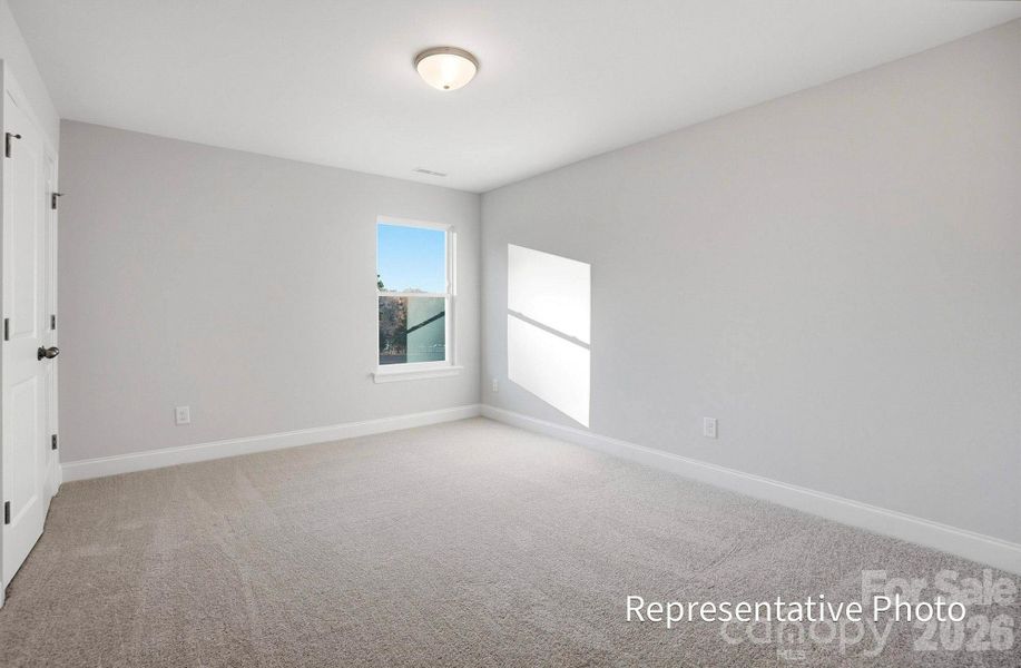 Spacious, unfurnished interior of a new home in Waterford Commons, Rock Hill (Image 25).